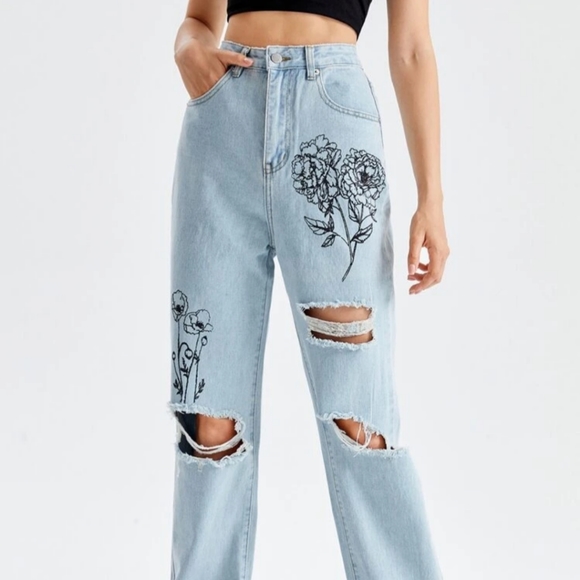 Denim - Floral Graphic Light Wash Ripped Jeans